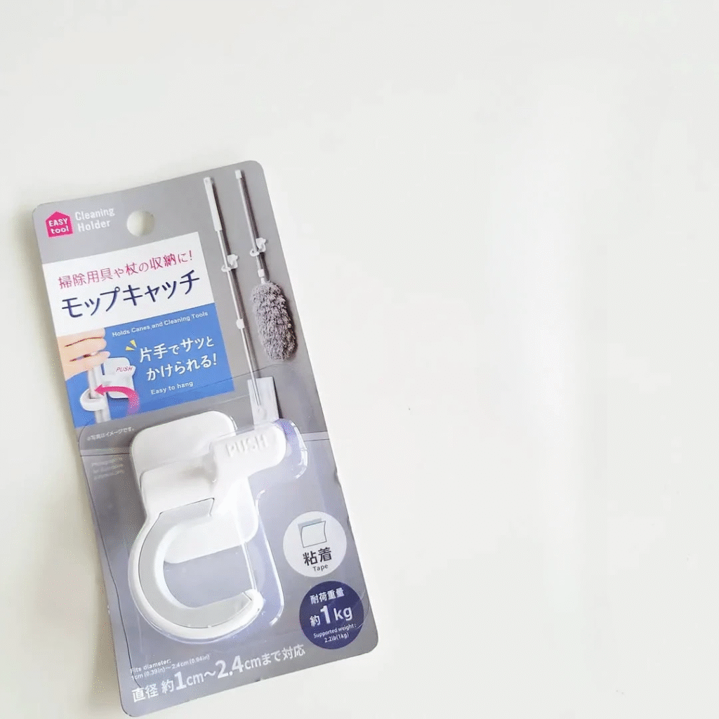 100円ショップの玄関用傘立て