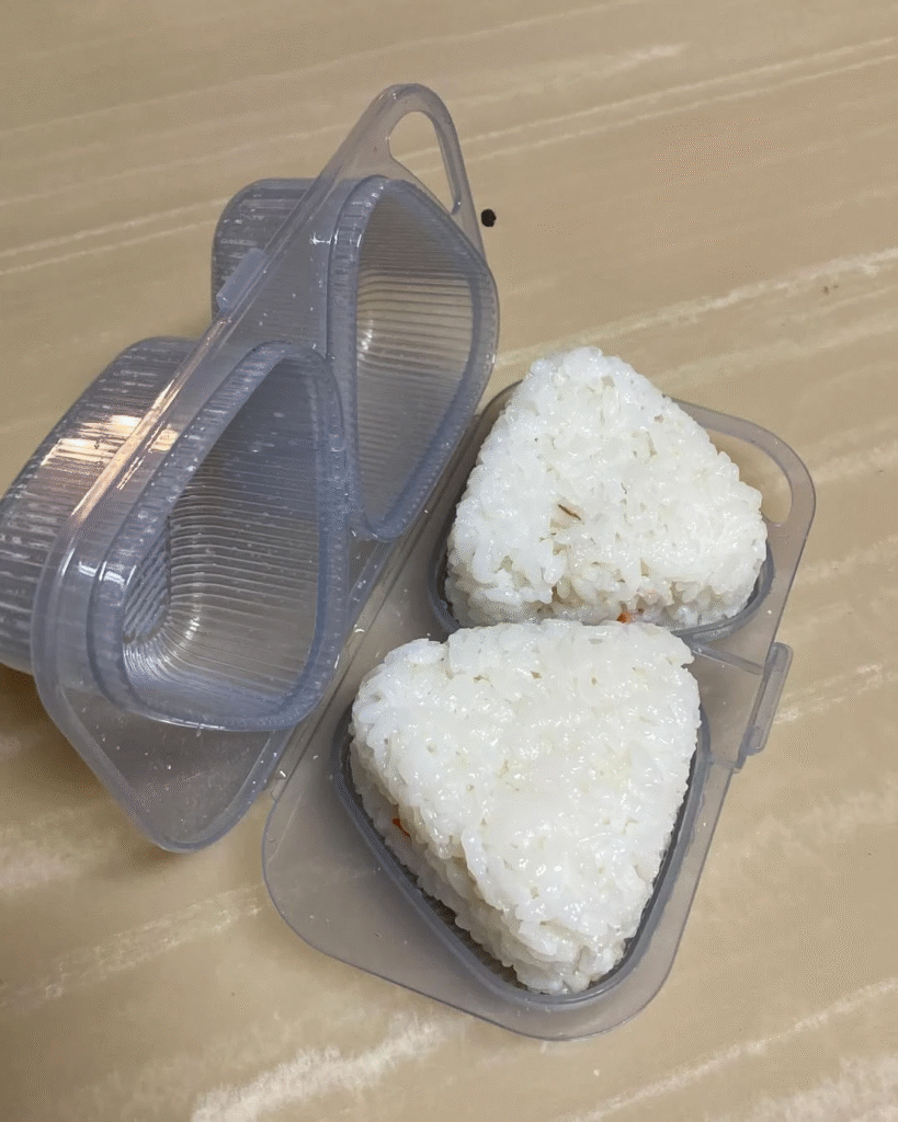 100円キッチン用おにぎりメーカー