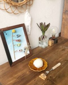 100円ショップ額縁