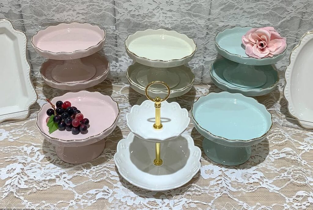100円シンプルケーキスタンド