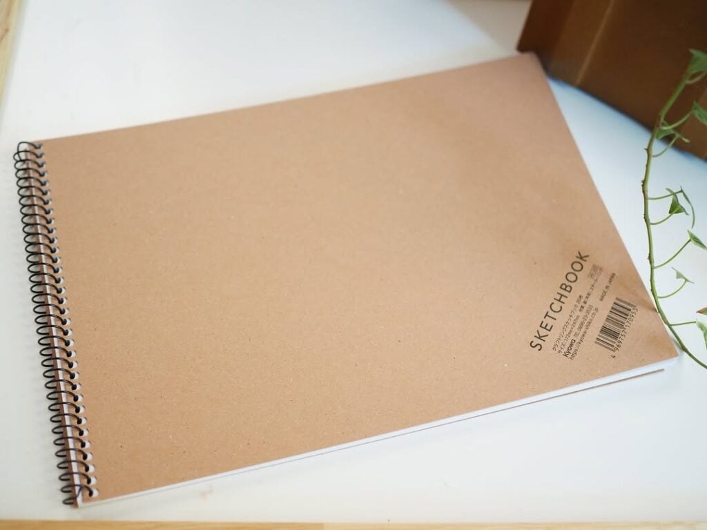100円シンプルスケッチブック