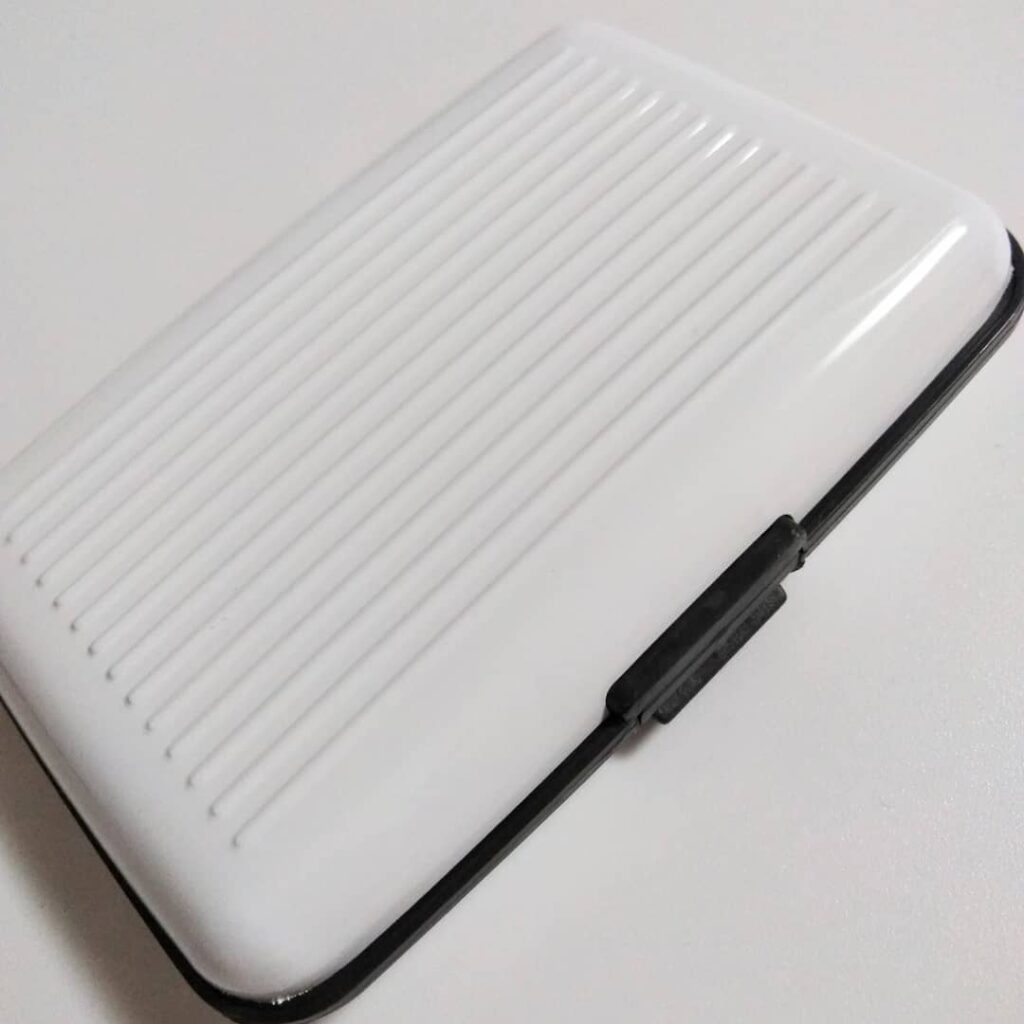 100円名刺用カードケース