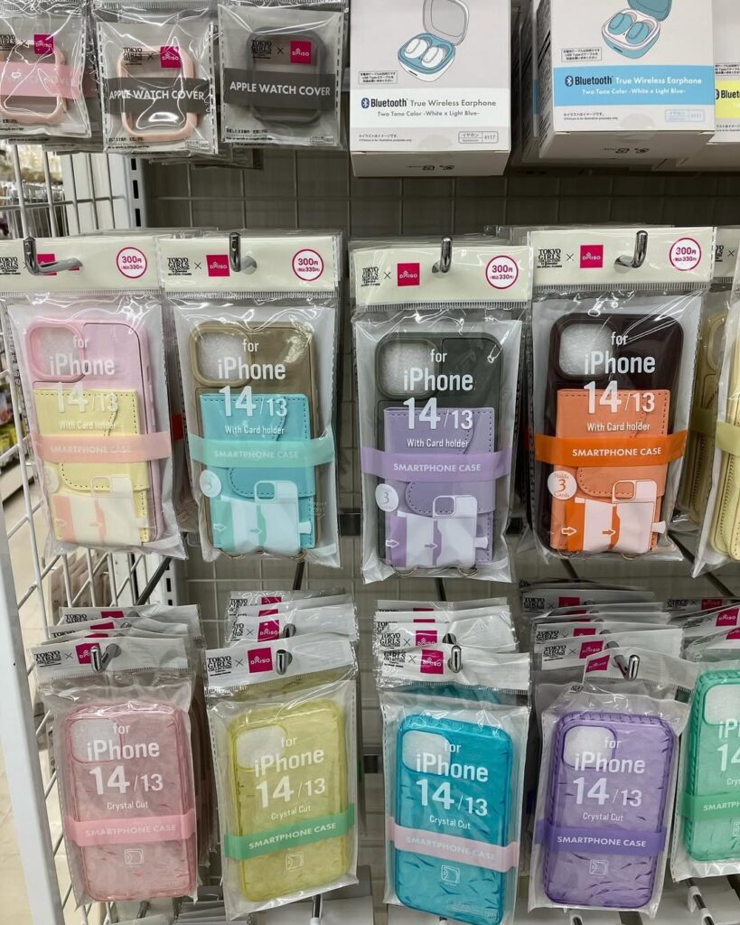 100均おしゃれなスマホケース