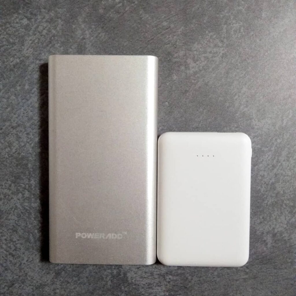 100均スマホ用モバイルバッテリー