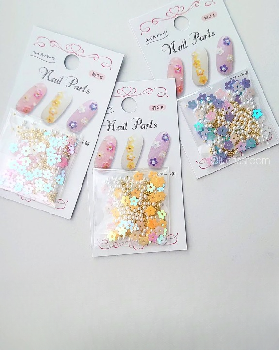 100円ショップネイルパーツ