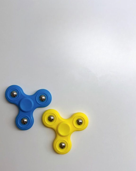 100均おもちゃハンドスピナー