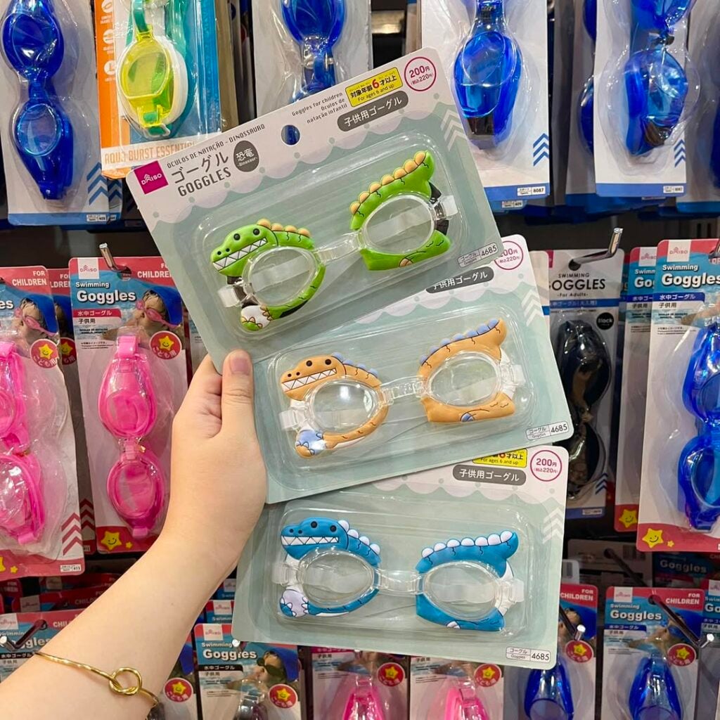 水泳ゴーグル100均