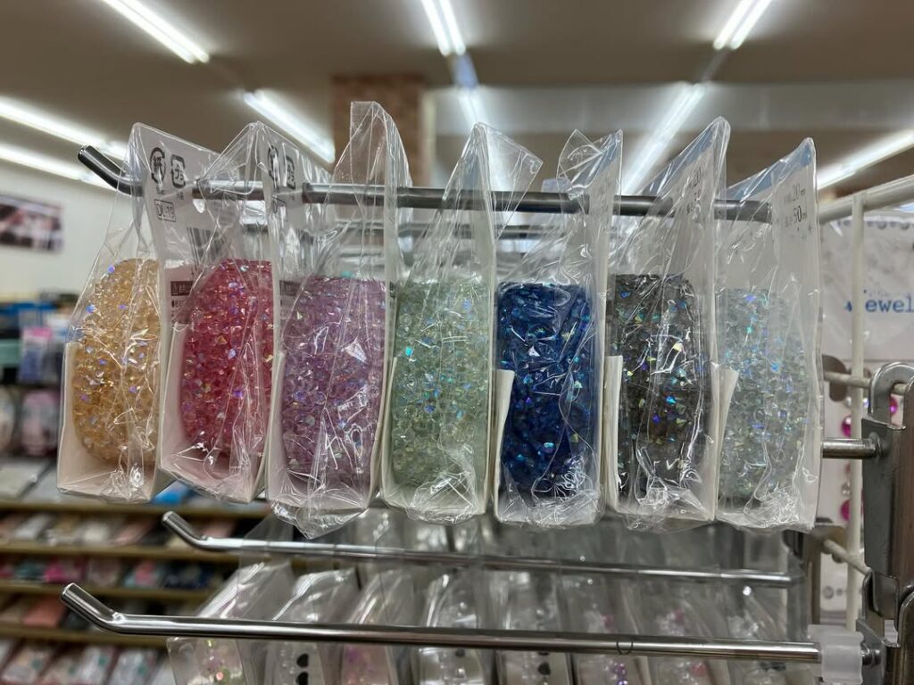 ダイソーラメテープ